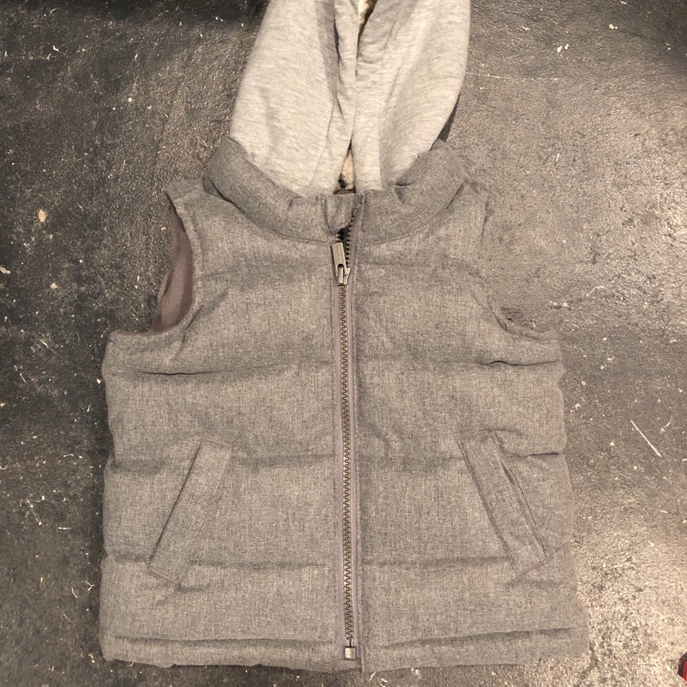 Hooded vest